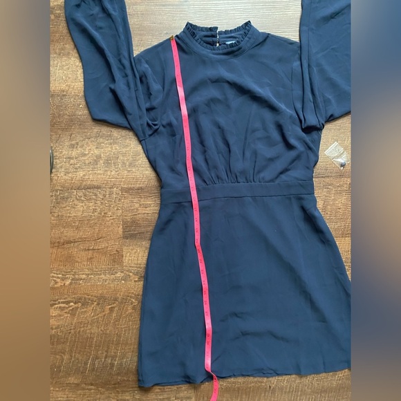 ModCloth NWT Navy Blue Mock Neck Key Hole Back chiffon Mini Dress Size 8 preppy - Picture 15 of 16